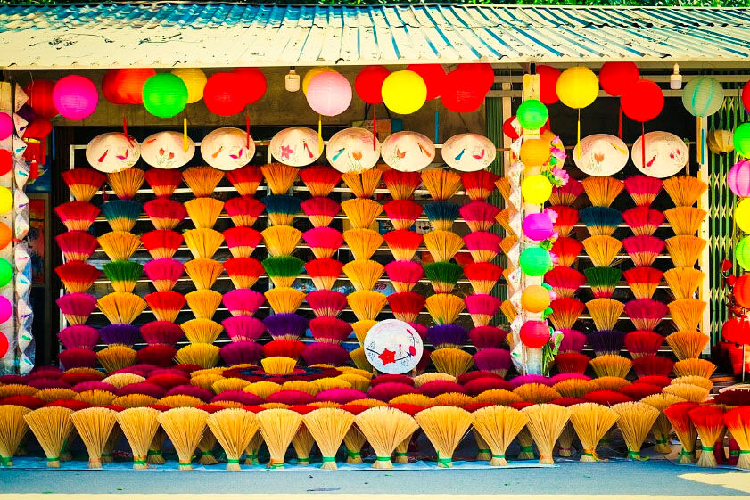 Immerse in Hue’s artisanal heritage through incense